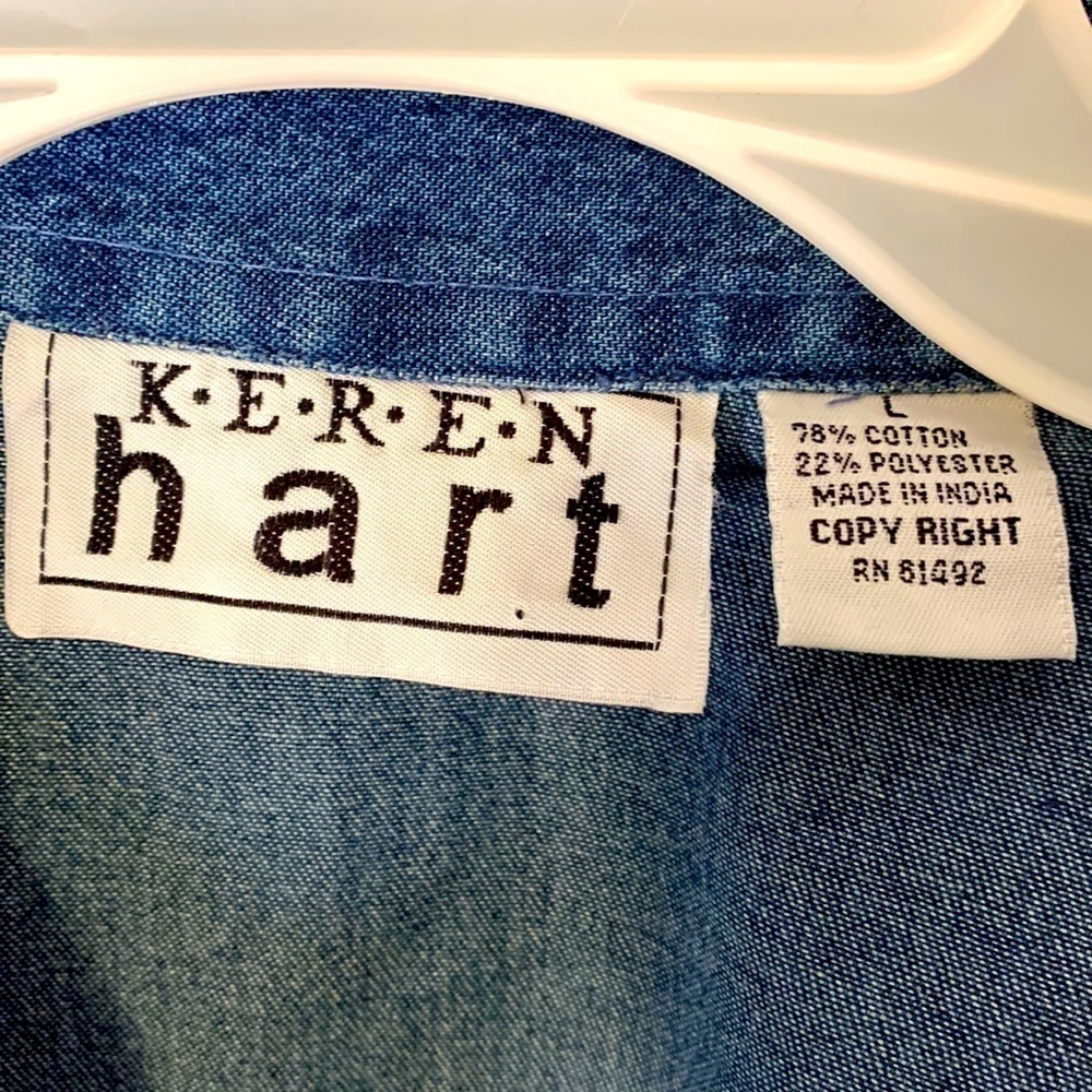 Karen hart women’s Christmas vest size larger - Picture 3 of 4